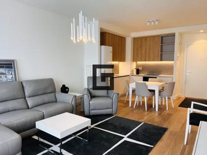 Nikolaja Kravcova | 4zida.rs