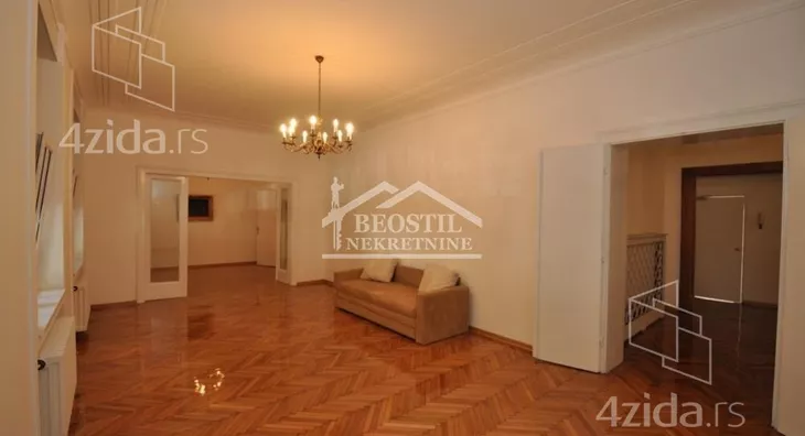 Šestosoban stan | 4zida