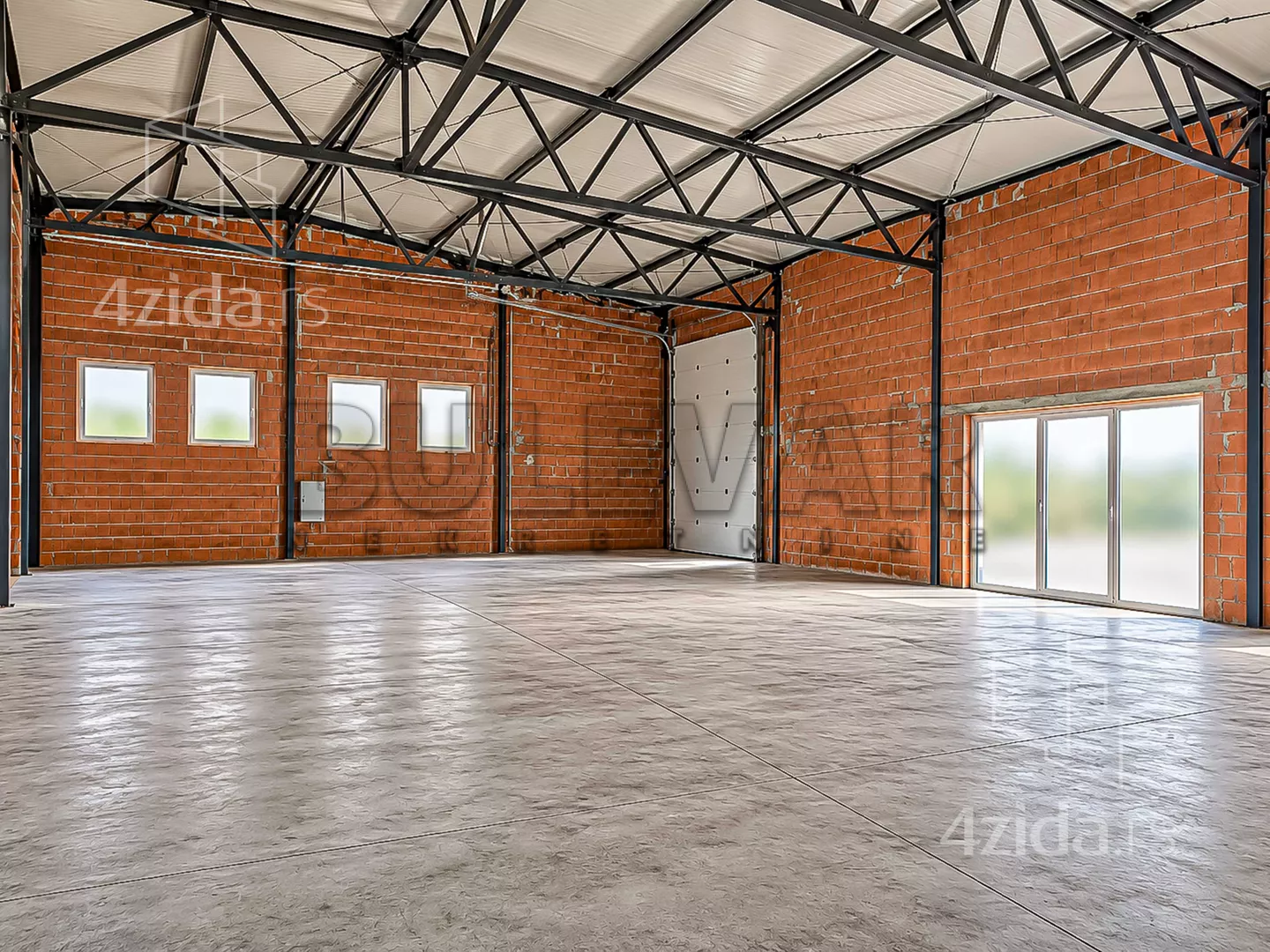 Lokal | 4zida