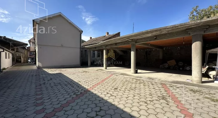 Poslovni prostor | 4zida