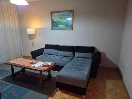 Učitelja Miloša Jankovića | 4zida.rs