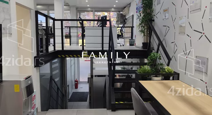 Poslovni prostor | 4zida