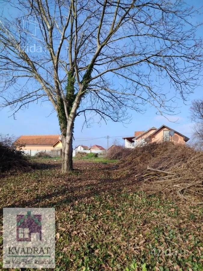 Plac | 4zida