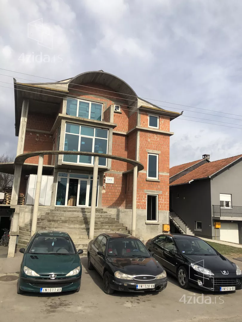 4-etažna kuća | 4zida