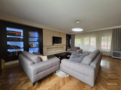 Kertvaroš | 4zida.rs