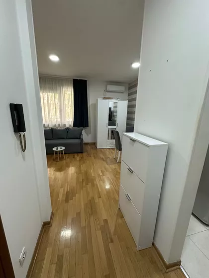 Madridska | 4zida.rs