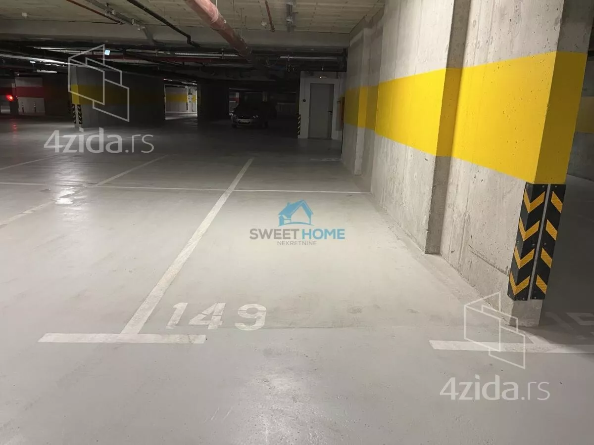 Garaža/Parking | 4zida