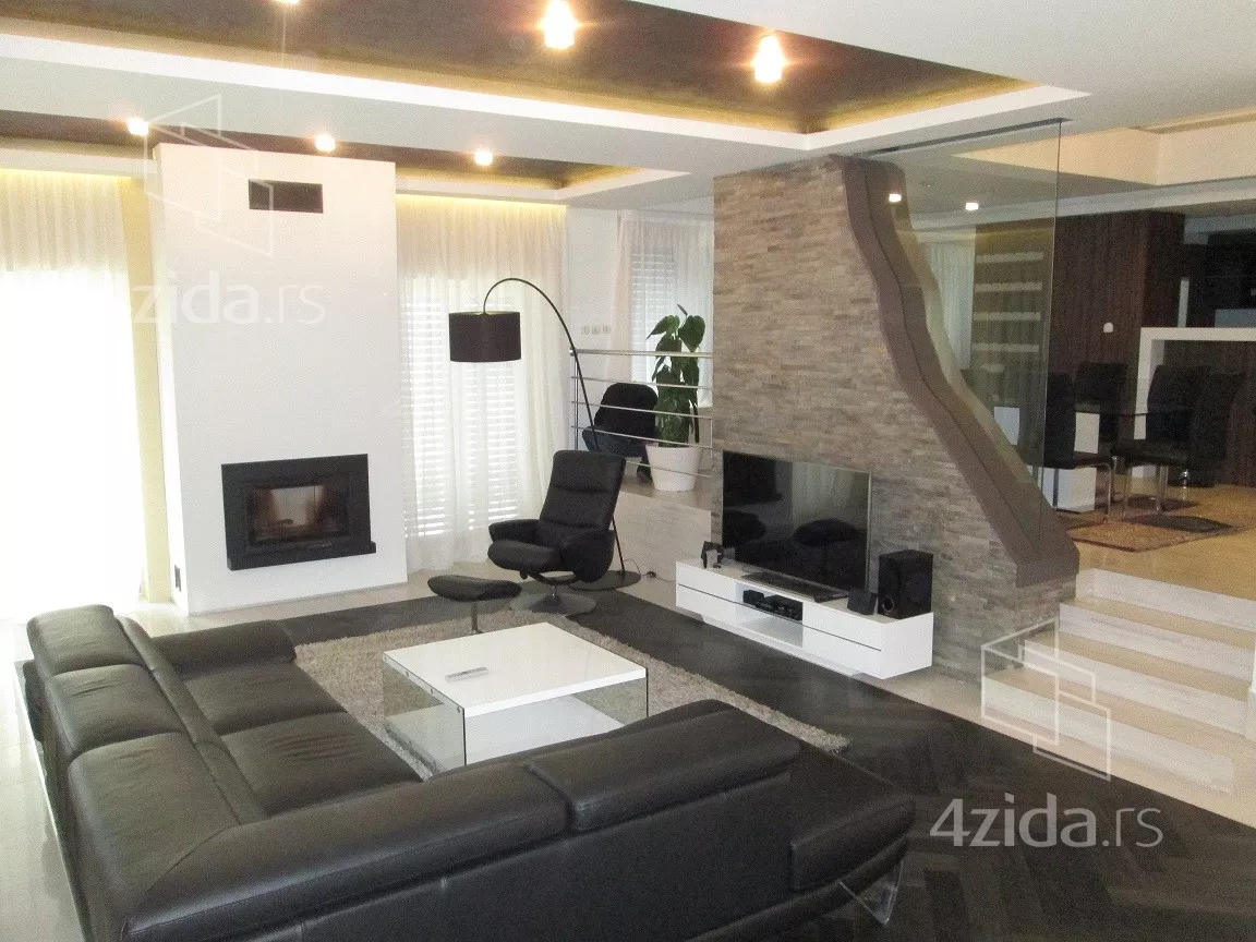 4-etažna kuća | 4zida