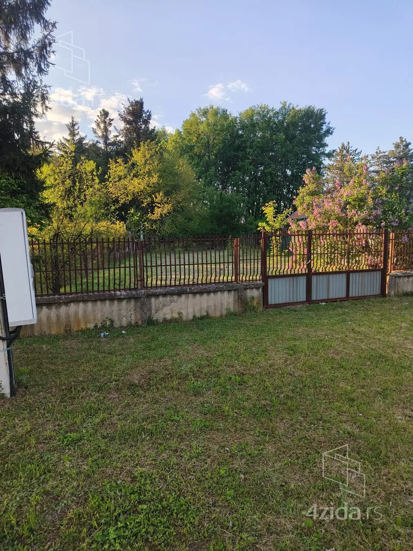 Poljoprivredno zemljište | 4zida