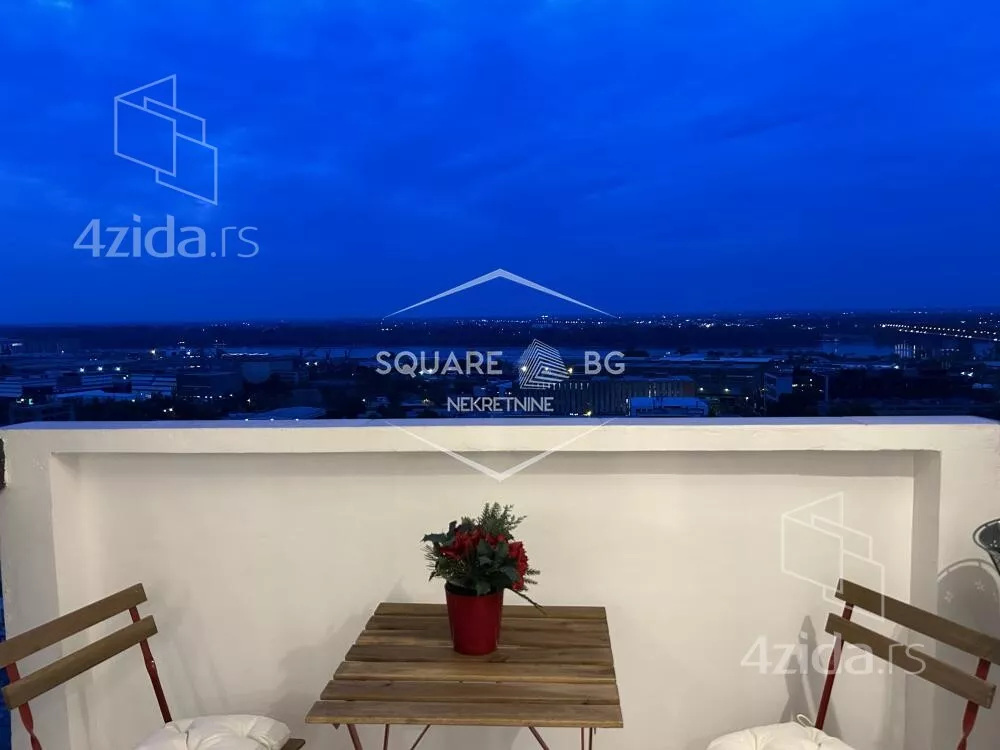 Četvoroiposoban stan | 4zida