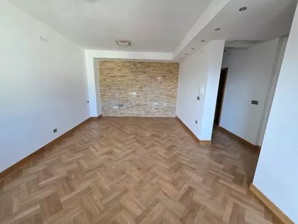 Vašarište | 4zida.rs