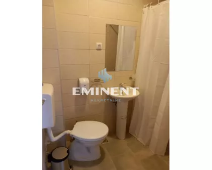 Vrčin | 4zida.rs