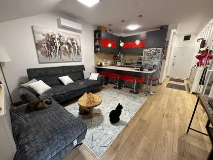 Ljubljanska | 4zida.rs