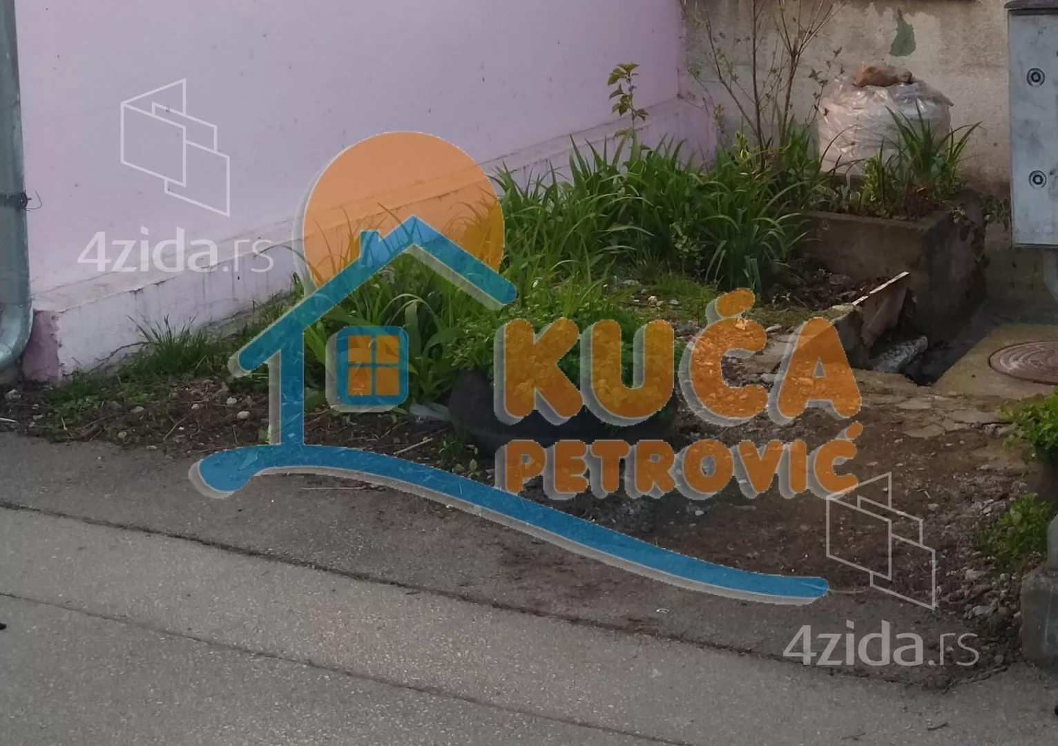 Građevinsko zemljište | 4zida