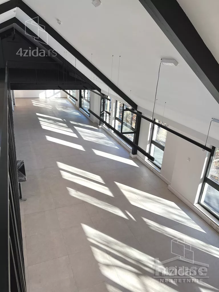 Poslovni prostor | 4zida