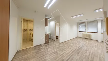 Ustanička | 4zida.rs