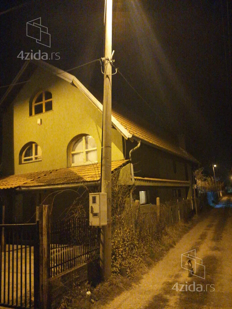 3-etažna kuća | 4zida