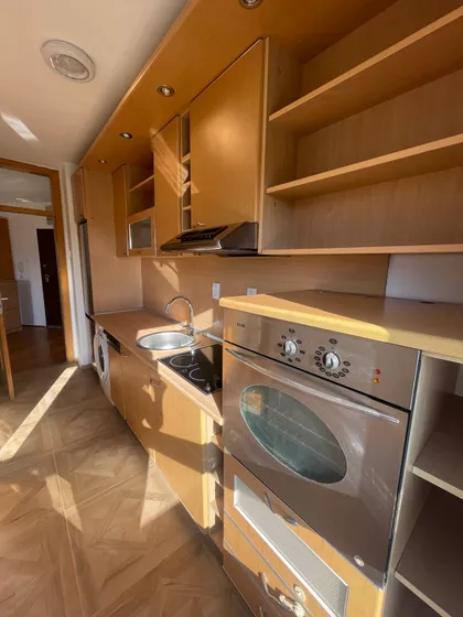 Banovo Brdo | 4zida.rs