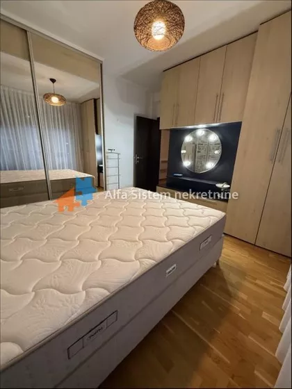 Lekino Brdo | 4zida.rs