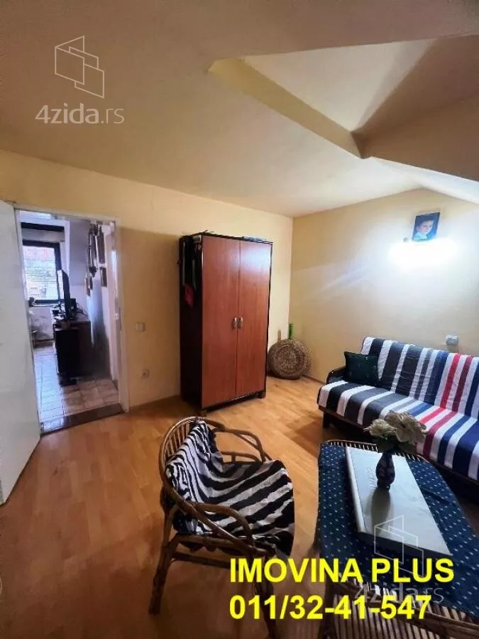 Troiposoban stan | 4zida