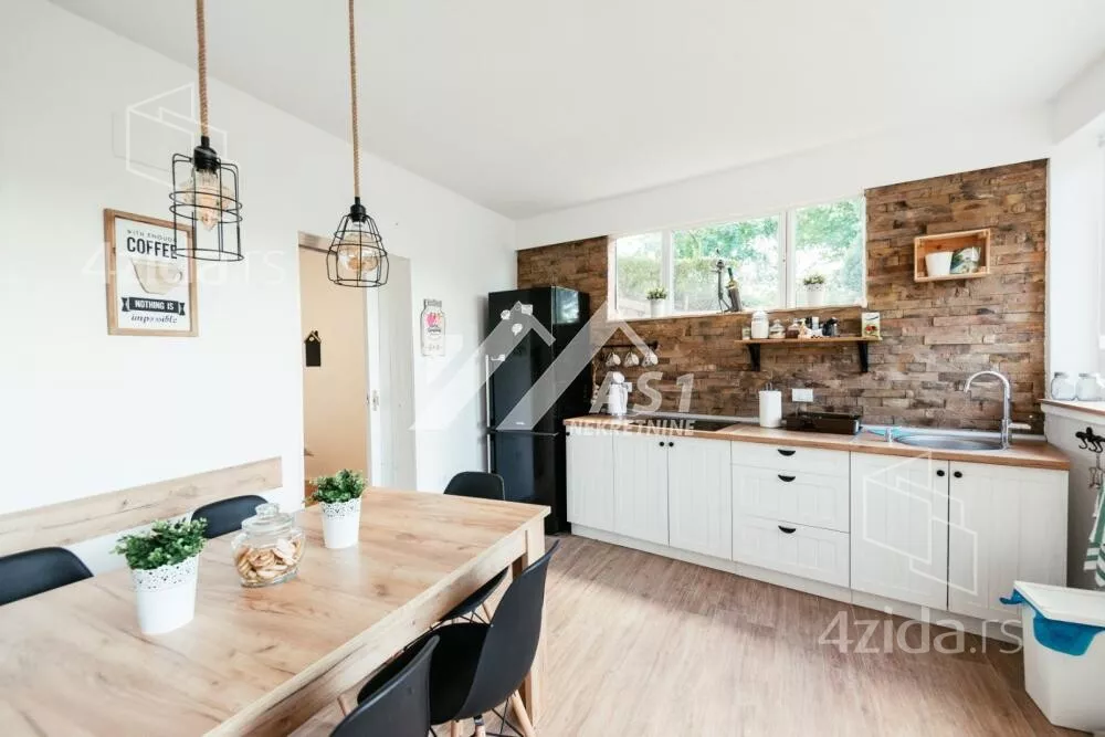 3-etažna kuća | 4zida