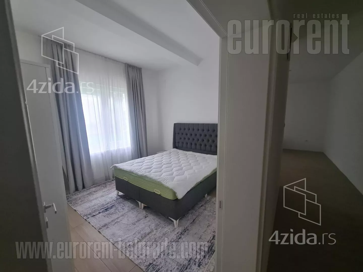 Šestosoban stan | 4zida