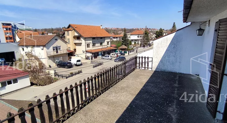 3-etažna kuća | 4zida