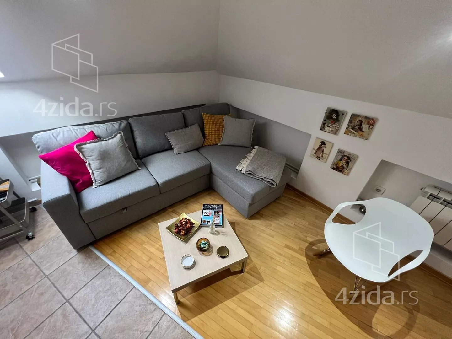 Dvoiposoban stan | 4zida