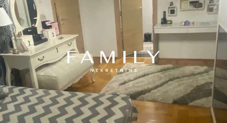 Četvoroiposoban stan | 4zida