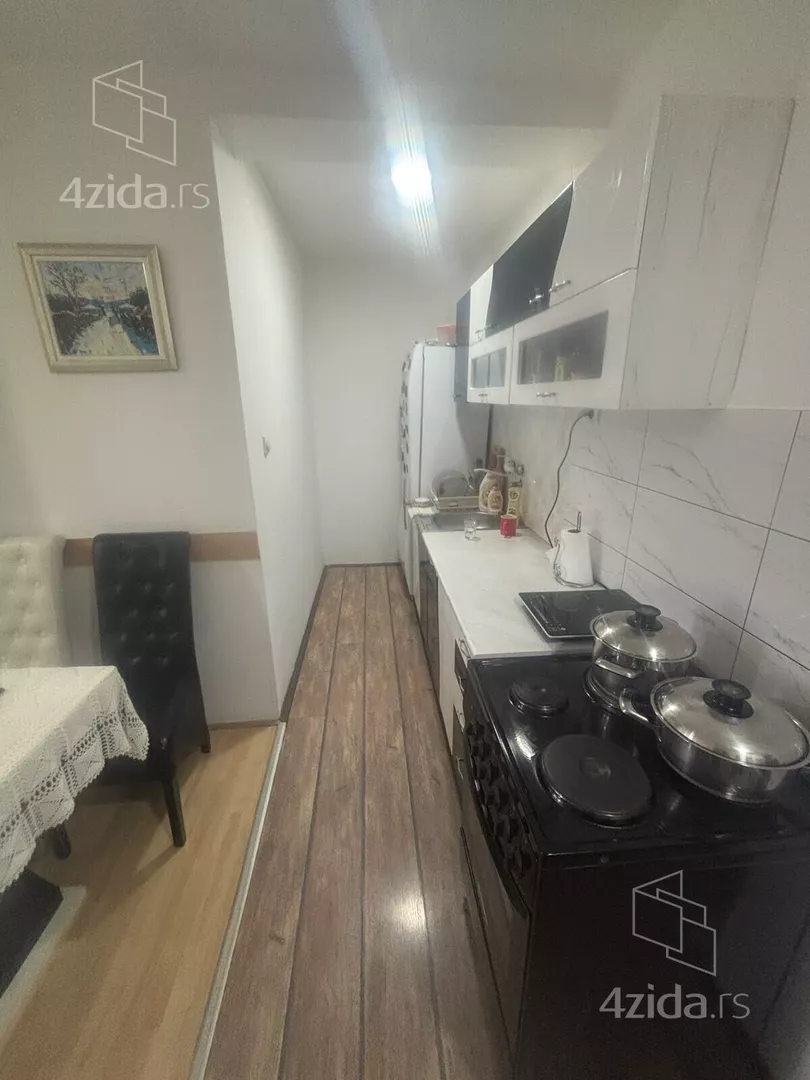 Garsonjera | 4zida
