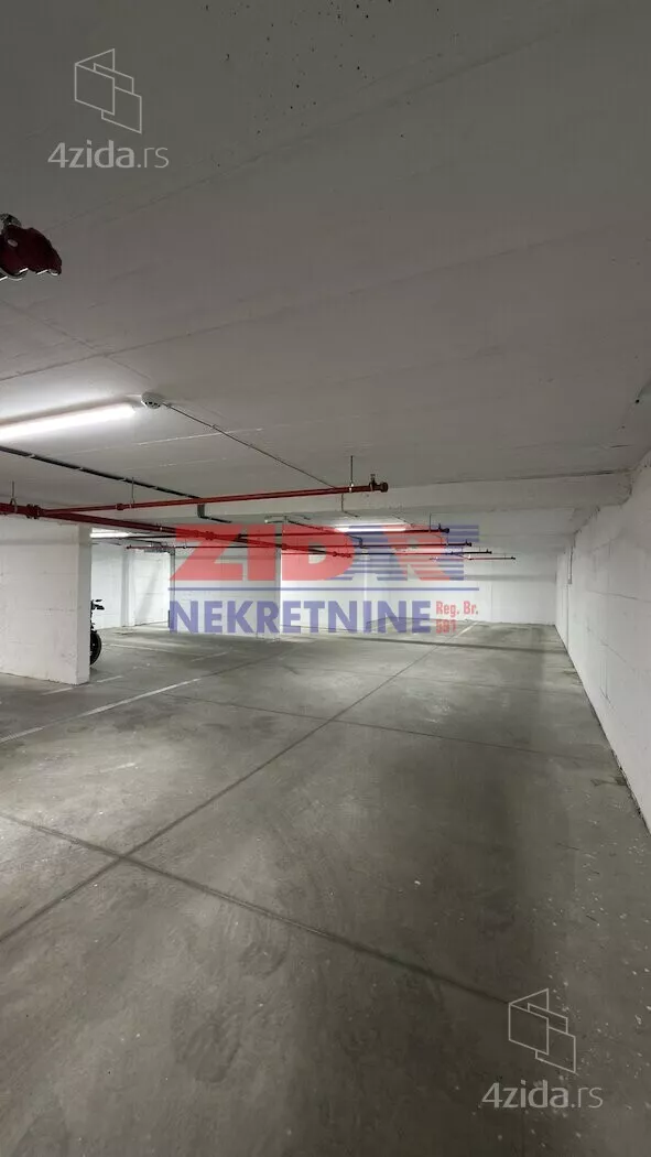 Garaža | 4zida