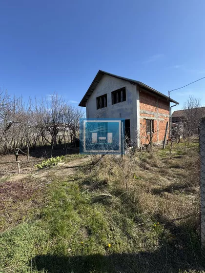 Rasputnica | 4zida.rs