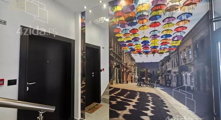 Troiposoban stan | 4zida