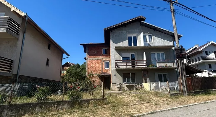 3-etažna kuća | 4zida