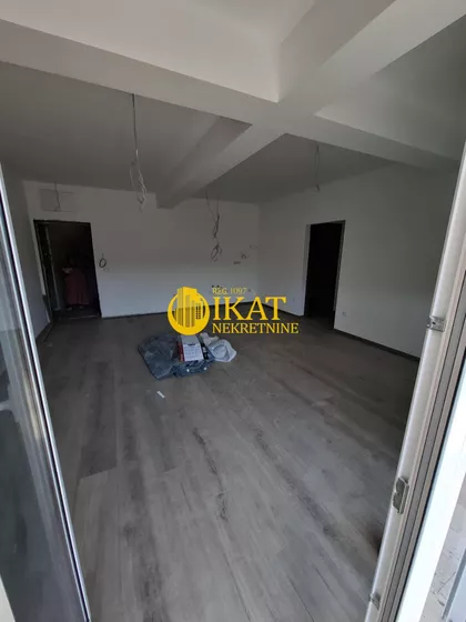 Đačka | 4zida.rs