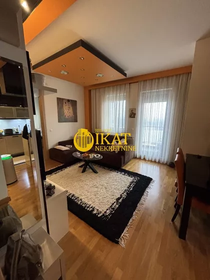 Zanatlijska | 4zida.rs