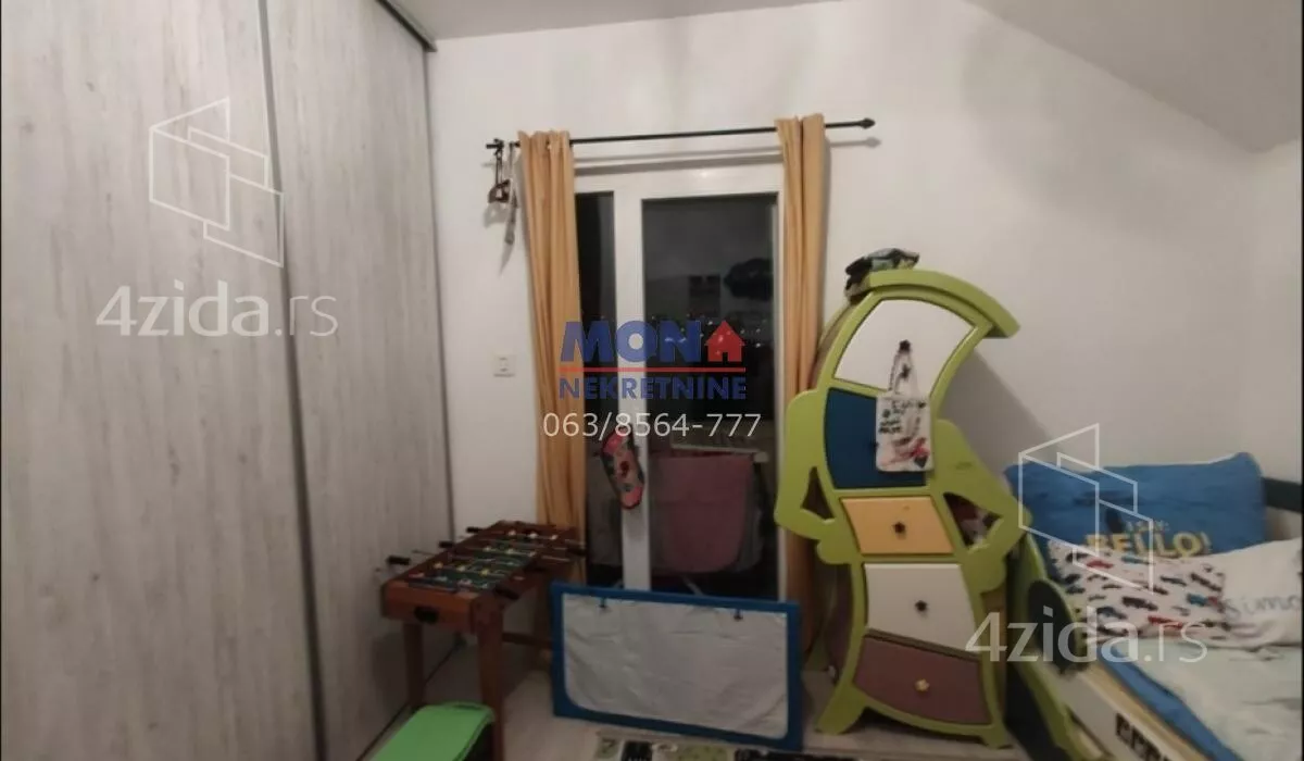 Troiposoban stan | 4zida