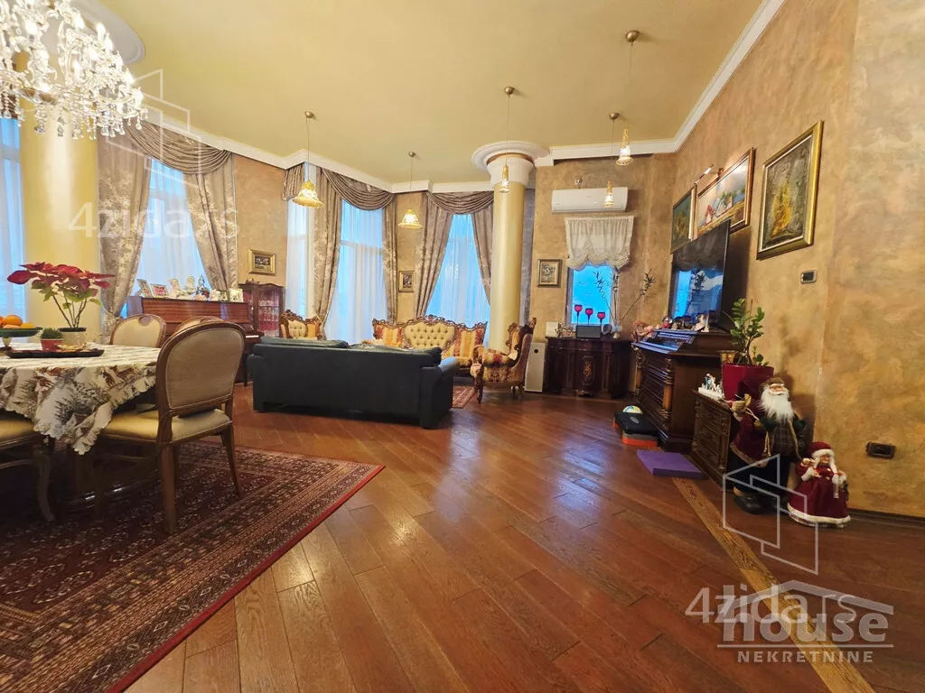 Petosoban stan | 4zida