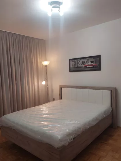 Vukov Spomenik | 4zida.rs