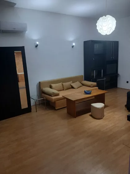 Kačićeva | 4zida.rs