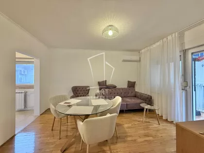 Braće Radovanović | 4zida.rs