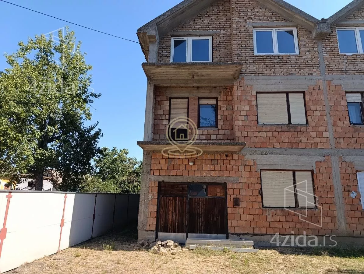 Kuća | 4zida