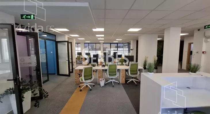 Poslovni prostor | 4zida