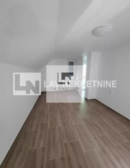 Devojački Bunar | 4zida.rs