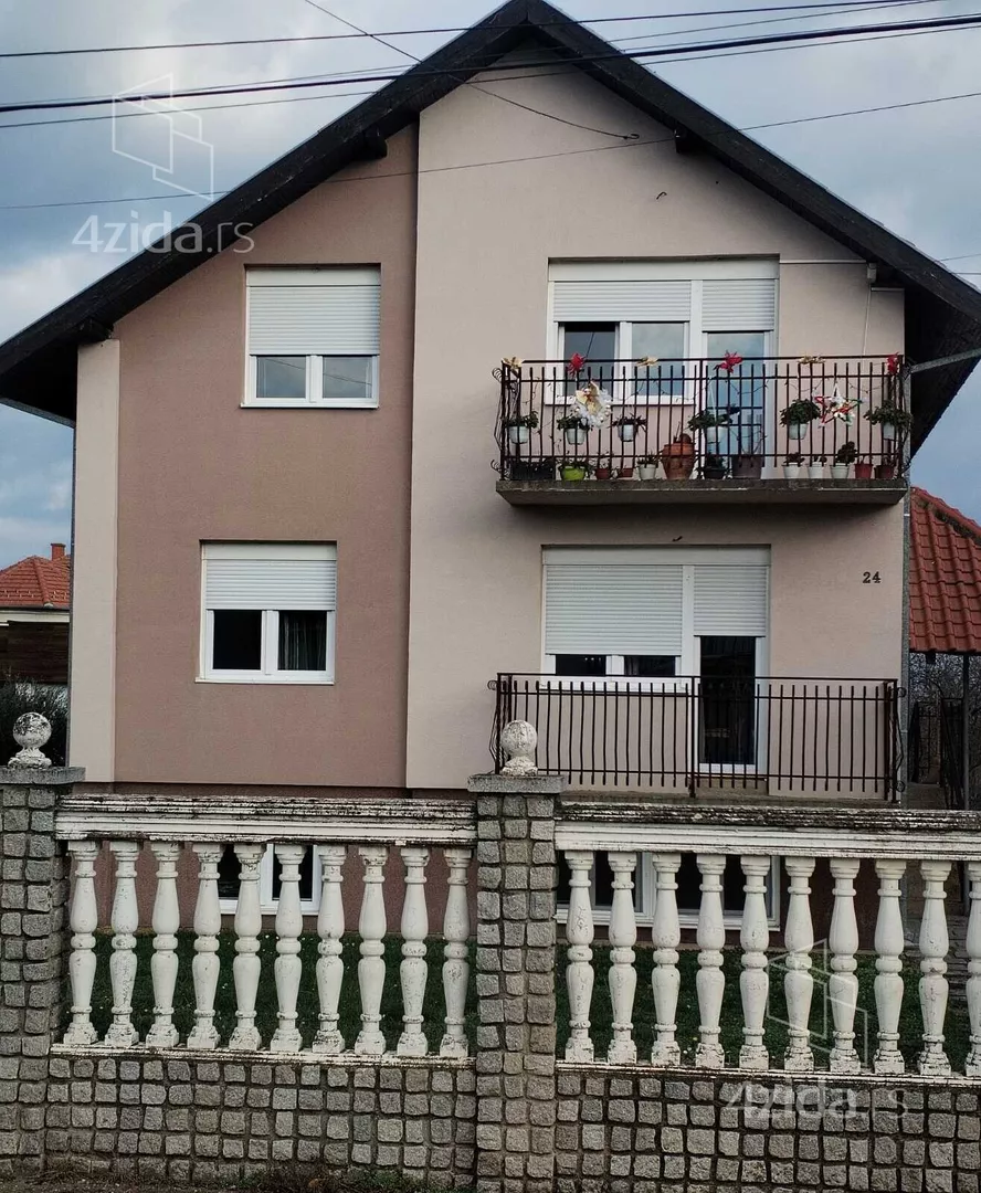 2-etažna kuća | 4zida