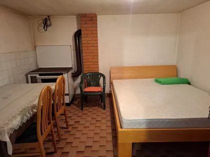 Okolne lokacije | 4zida.rs