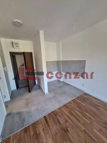Radijalac | 4zida.rs