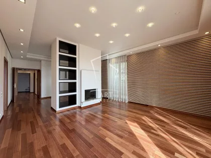 Flore Sends | 4zida.rs