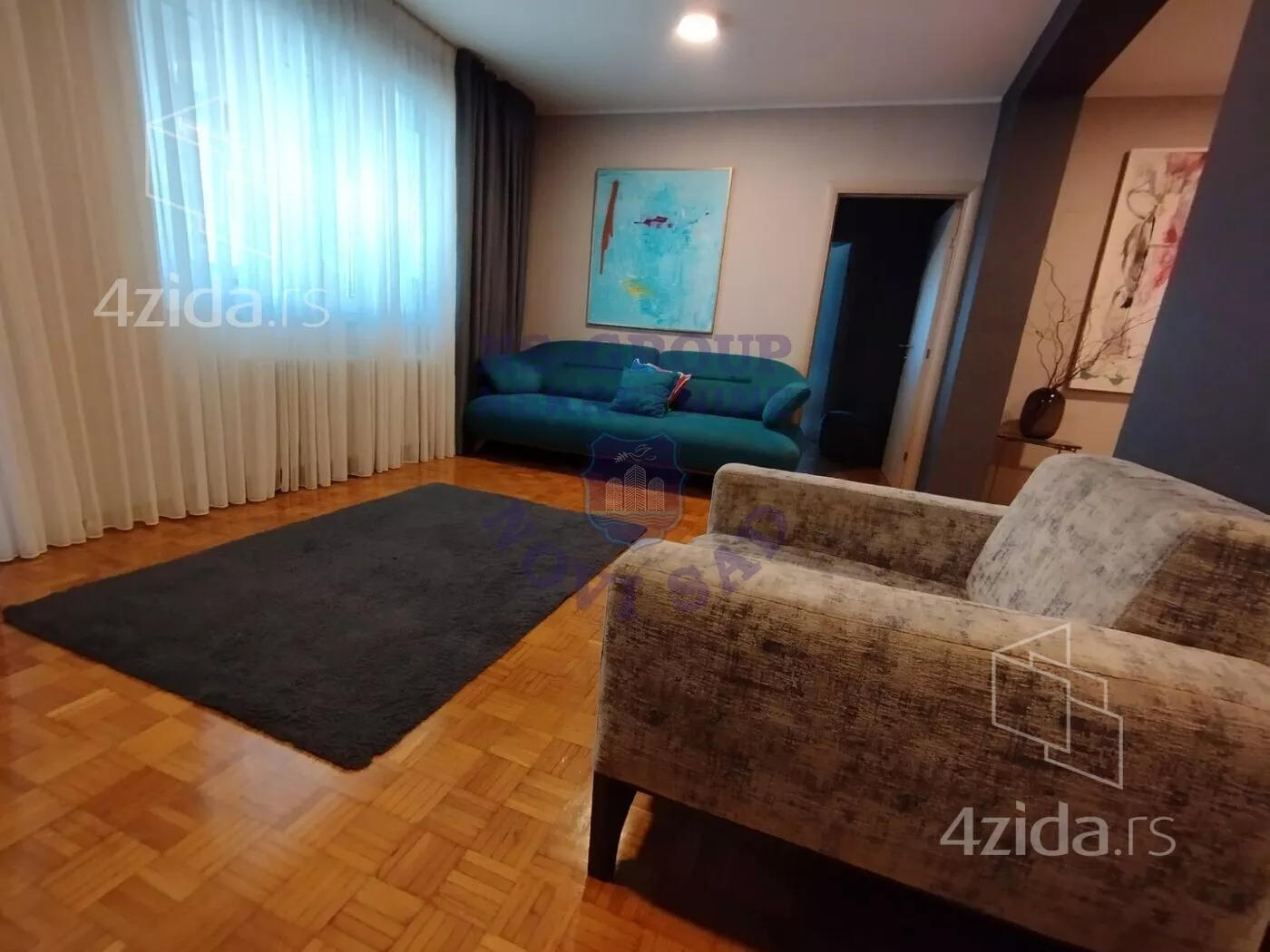 Troiposoban stan | 4zida