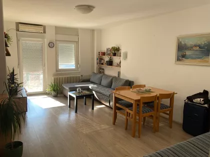 Crveni Krst Vračar | 4zida.rs